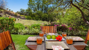 SECRET TROPICAL HIDEAWAY Private 2BR Tropical Hideaway in Fairways Community